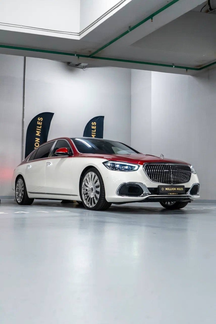 Mercedes-Benz S580 Maybach (2025г Бензин 503л/с 4л)